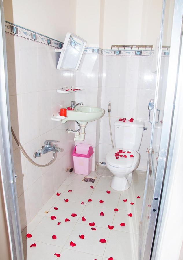 Queen 7 Hotel ニャチャン エクステリア 写真