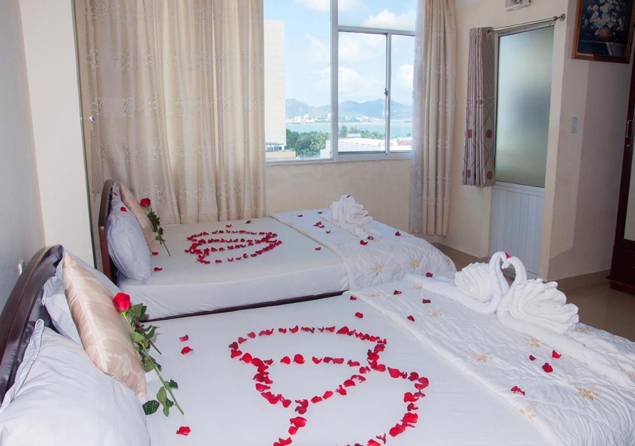Queen 7 Hotel ニャチャン エクステリア 写真